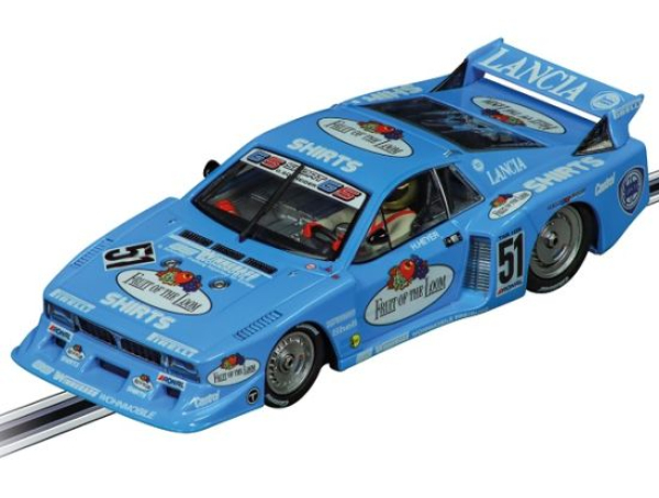 Carrera Digital 132 Lancia Beta Montecarlo Turbo Fruit of the Loom